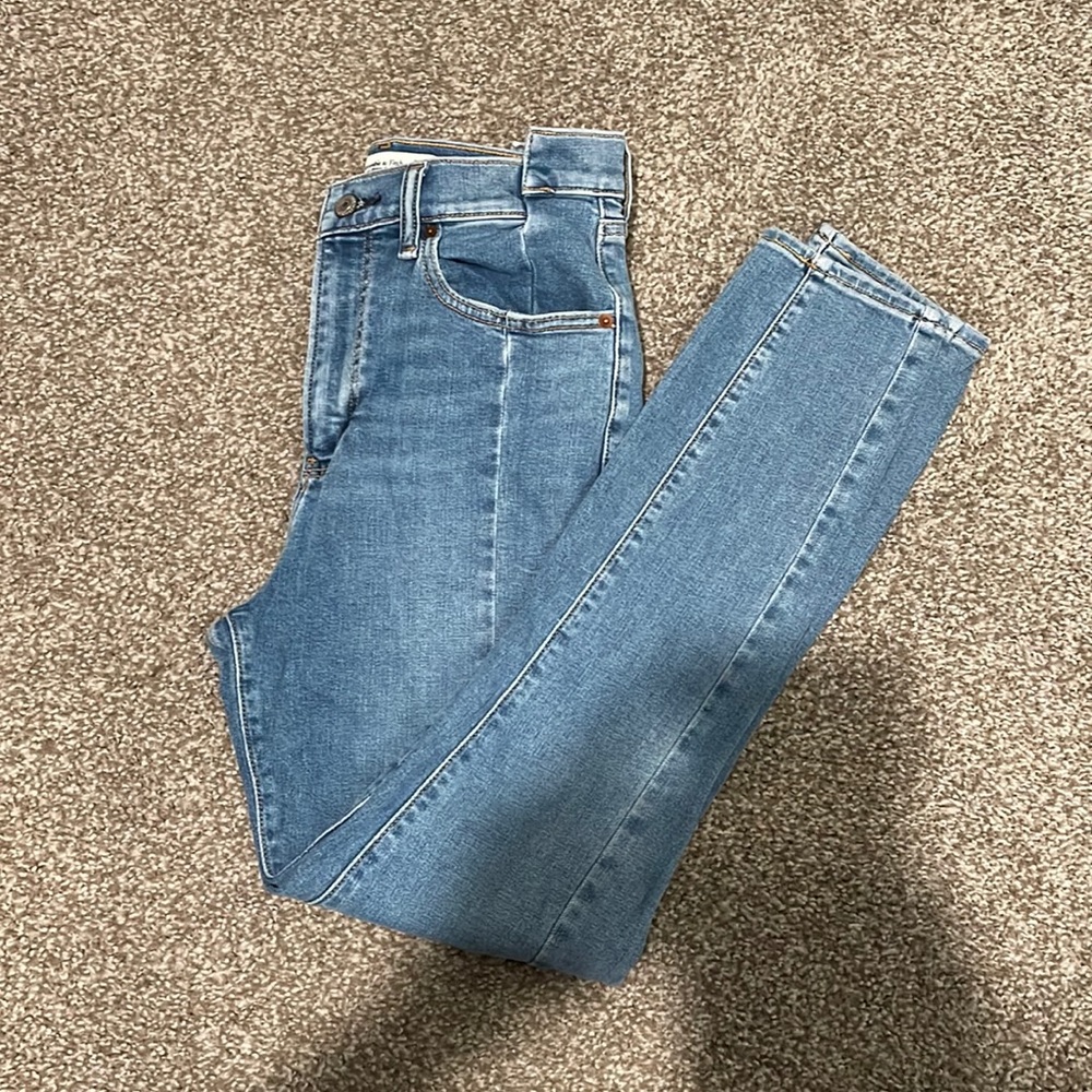 Abercrombie & Fitch jeans